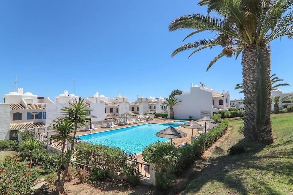 Vila Mourisca contacts