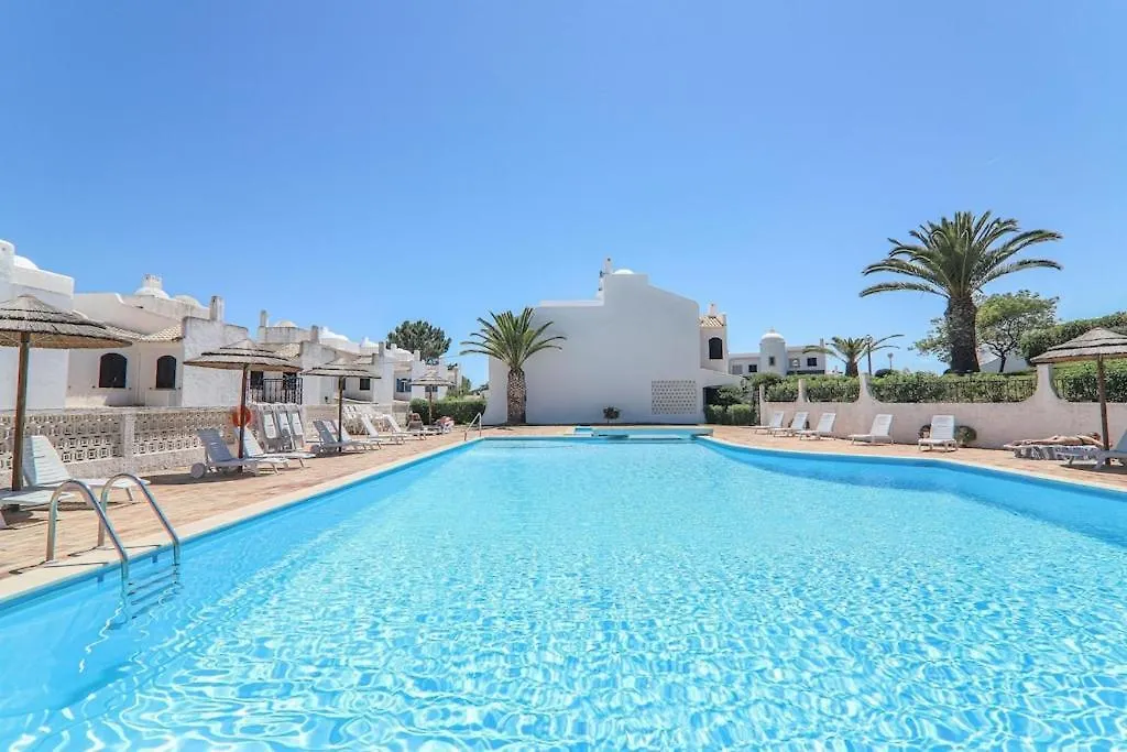 Vila Mourisca Porches